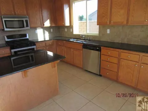 41203 Stimson Ct, Indio, CA 92203 photo 2