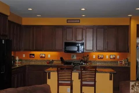 41214 Hampton Ct, Indio, CA 92203 photo 2