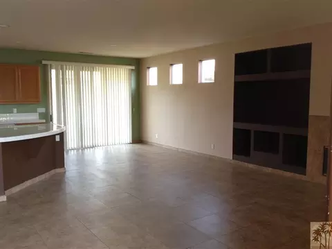 47421 Bahama Ct, Indio, CA 92201 photo 2