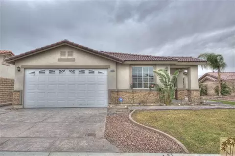 83595 Swinton Dr, Indio, CA 92203 photo 2