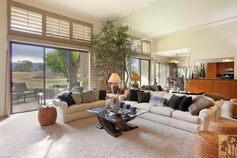 80369 Oaktree, La Quinta, CA 92253 photo 2
