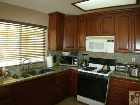 45975 Colgate Ct, Indio, CA 92201 photo 5