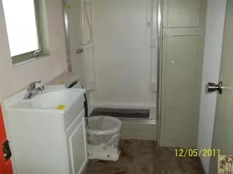 555 Polands Way, Landers, CA 92285 photo 9