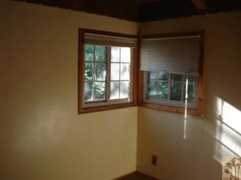 470 Iris Dr, Twin Peaks, CA 92391 photo 9