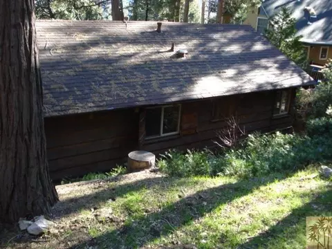 470 Iris Dr, Twin Peaks, CA 92391 photo 12