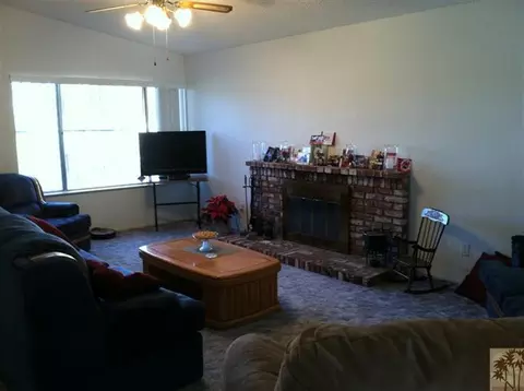 45472 Yale St, Indio, CA 92201 photo 9