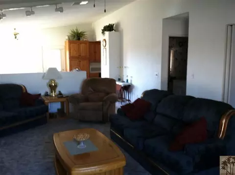 45472 Yale St, Indio, CA 92201 photo 8