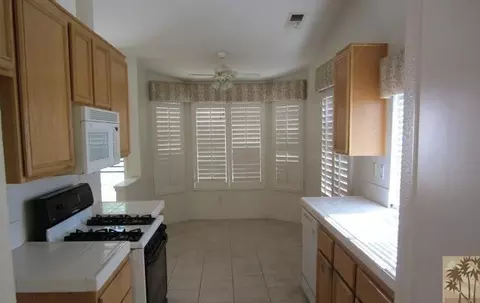 82460 Gregory Ct, Indio, CA 92201 photo 5