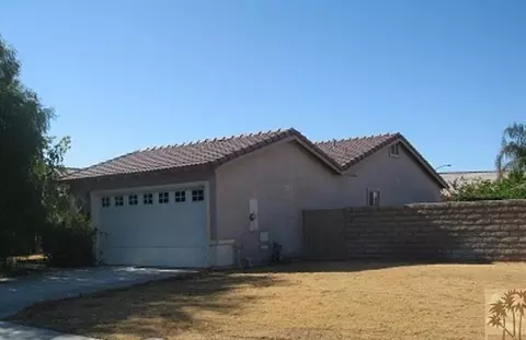 82460 Gregory Ct, Indio, CA 92201 photo 2