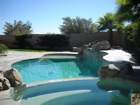 40477 Catania Ct, Indio, CA 92203 photo 2