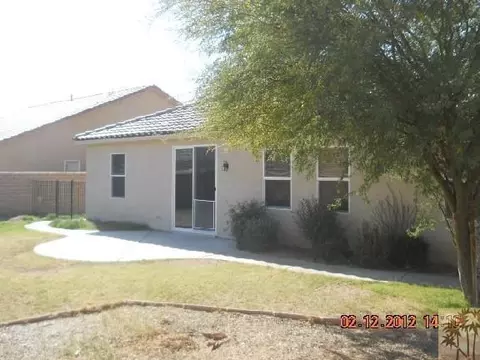 41368 Farmer Ct, Indio, CA 92203 photo 2