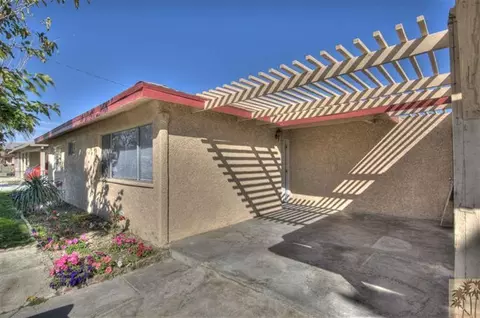 43632 Arabia St, Indio, CA 92201 photo 2