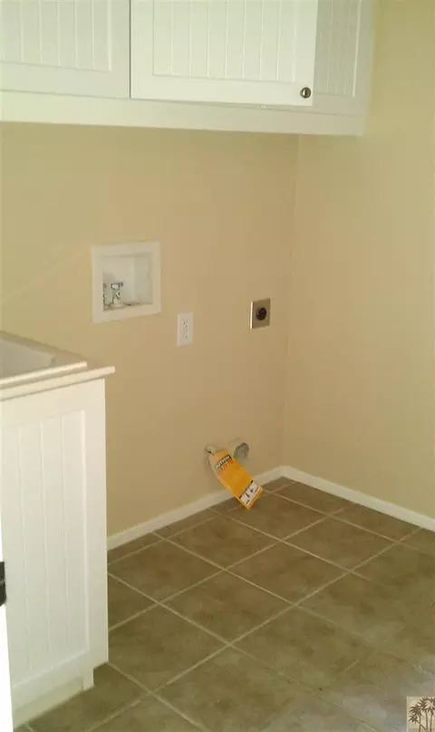 44463 Avenida Suarez, Indio, CA 92201 photo 2