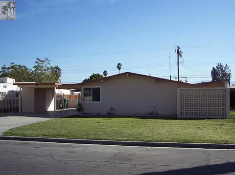 83121 Emerald Ave, Indio, CA 92201 photo 2