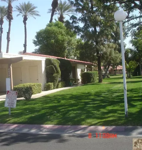 48984 Eisenhower Dr, Indio, CA 92201 photo 1
