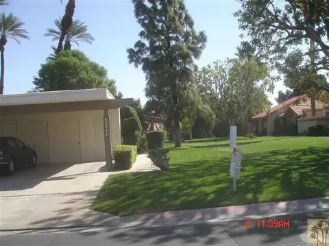 48984 Eisenhower Dr, Indio, CA 92201 photo 2