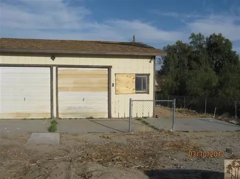 11307 Hess Blvd, Morongo Valley, CA 92256 photo 2