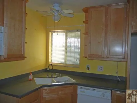 44670 Ronald St, Indio, CA 92201 photo 3