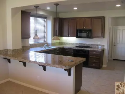 42357 Bridges Ct, Indio, CA 92203 photo 3