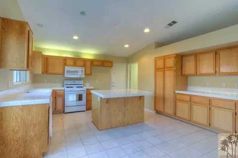 83362 Calypso Cir, Indio, CA 92201 photo 5