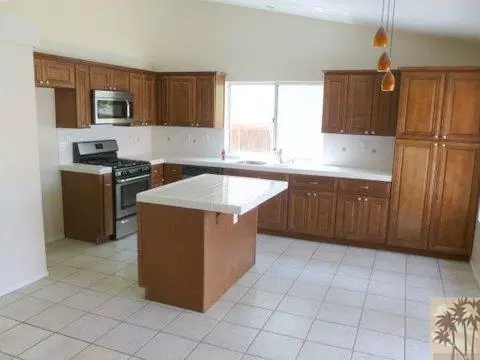 81280 Begonia Ct, Indio, CA 92201 photo 4