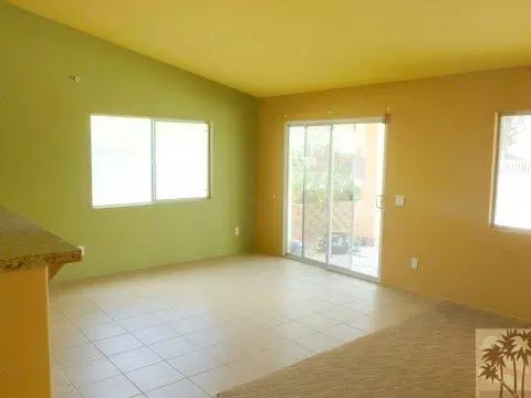 49346 Wayne St, Indio, CA 92201 photo 3