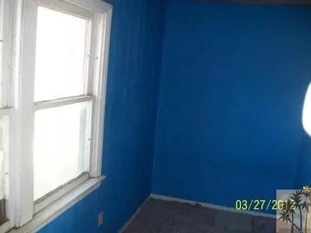 689 E Hoffer St, Banning, CA 92220 photo 5