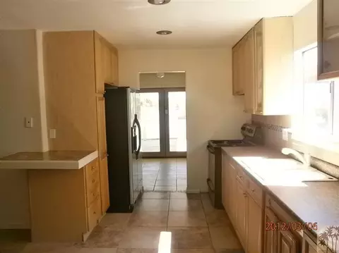 1216 Sterling, Calexico, CA 92231 photo 7