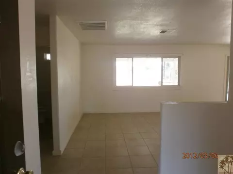 1216 Sterling, Calexico, CA 92231 photo 2
