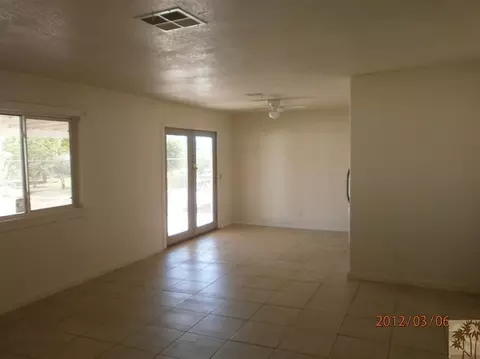 1216 Sterling, Calexico, CA 92231 photo 5