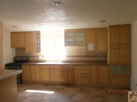 1216 Sterling, Calexico, CA 92231 photo 9