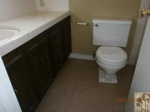 2028 Woodside Dr, El Centro, CA 92243 photo 8