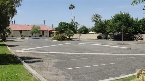 45520 Clinton St, Indio, CA 92201 photo 3