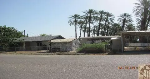 55790 Jackson St, Thermal, CA 92274 photo 2
