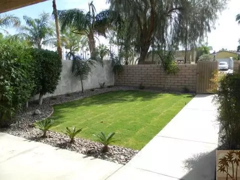 51405 Eisenhower Dr, La Quinta, CA 92253 photo 2
