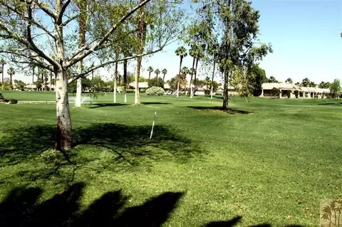 42944 Scirocco Rd, Palm Desert, CA 92211 photo 2