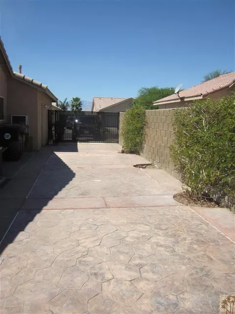 41118 Doak St, Indio, CA 92203 photo 20