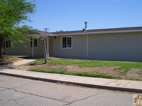 920 E Nevada St, Blythe, CA 92225 photo 2