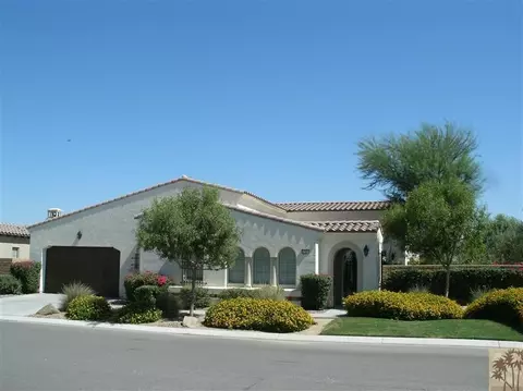 81904 Contento, La Quinta, CA 92253 photo 2