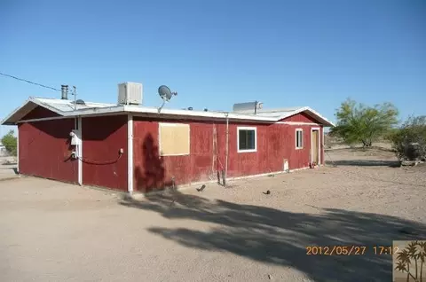 3122 Dusty Mile Rd, Landers, CA 92285 photo 2