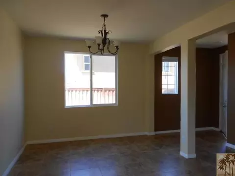 11256 Shore Ct, Beaumont, CA 92223 photo 3