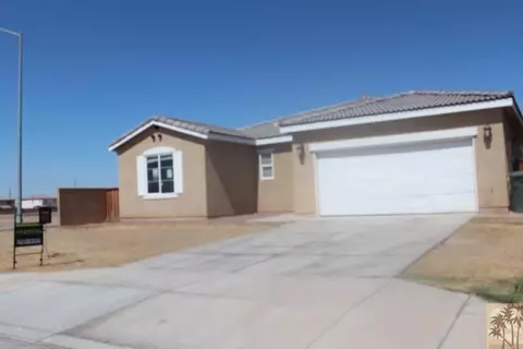 1188 N Maple Ave, Heber, CA 92249 photo 3