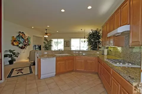 43387 Saint Andrews Dr, Indio, CA 92201 photo 10