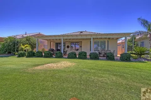 43387 Saint Andrews Dr, Indio, CA 92201 photo 2