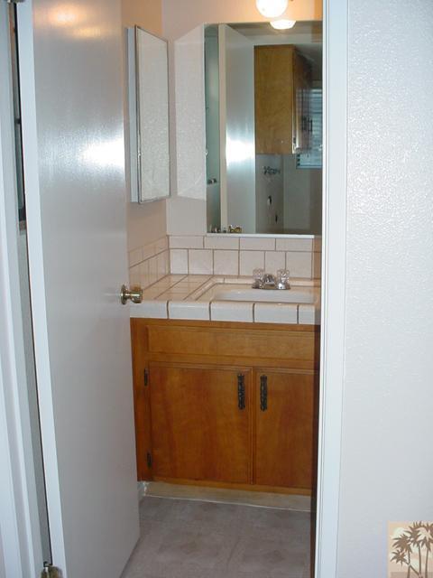 508 E Lancaster Blvd, Lancaster, CA 93535 photo 12