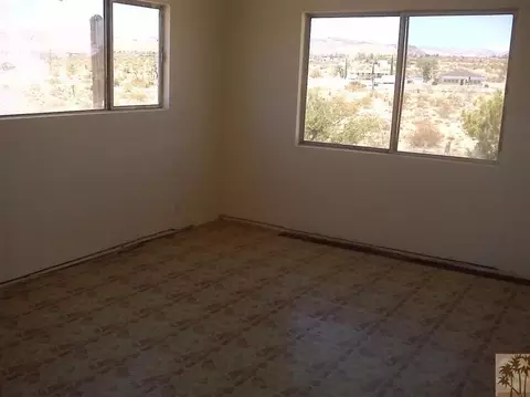 56187 Perris Ave, Yucca Valley, CA 92284 photo 5