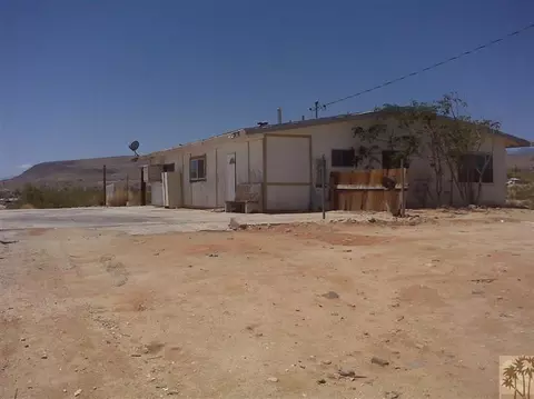 56187 Perris Ave, Yucca Valley, CA 92284 photo 1