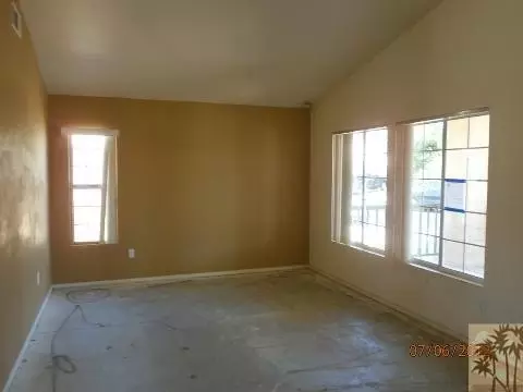 81866 Sirocco Ave, Indio, CA 92201 photo 5