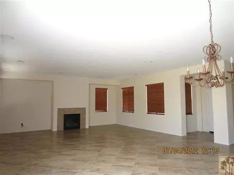 41097 Manchester St, Indio, CA 92203 photo 2