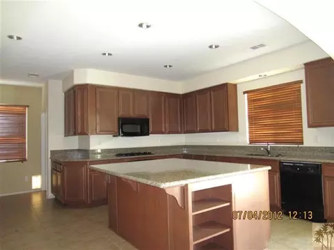 41097 Manchester St, Indio, CA 92203 photo 4